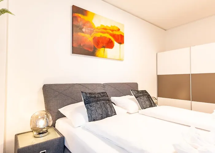 Apartman Over The Roofs Of