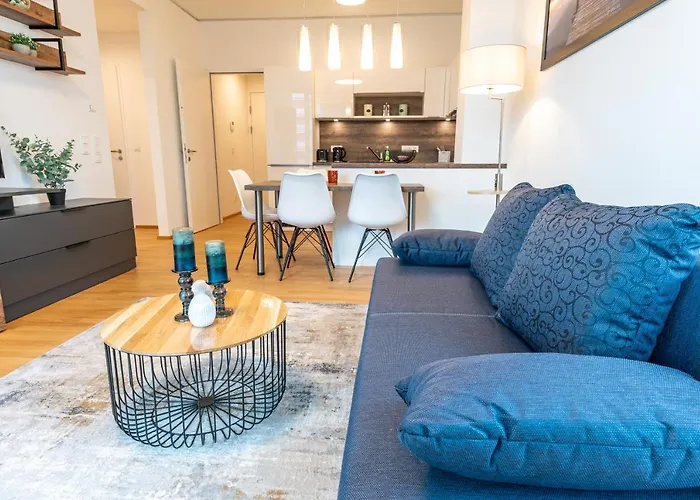 Apartman Over The Roofs Of